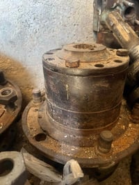 قطع غيار • للبيع • رخيص