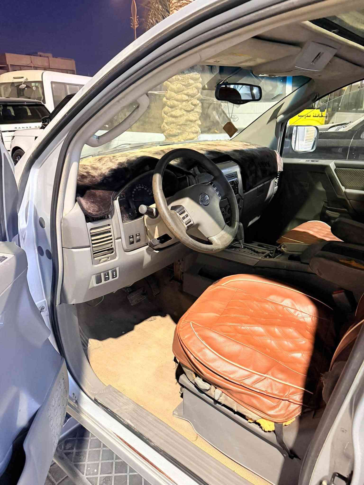 ارخص ارمادا بالعراق كله رجاءا الشراي لايتعبني فدوه 
العينكم

ارمادا 2005 خليجية تبريد ثلجج 
نواقصها مجول + عته بلكير من اول للثاني ماتاثر ابد وكلشي مبيها شرط ترايك لاربيل حلوه وقوية السياره 
حادث بس هلال لجاملغ وبيه كم قطعه صبغ ابيعك حزام
لاتعبك ولاتعبني رقم بغداد انكليزي هزه جديد سنوية جديد

بسعرر ( 54$ ) قفلللللللللل وشرط ماكو هيج سعر 

عنواني بلديات نادي الصناعة ***********
