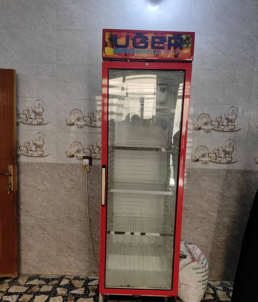 السلام عليكم عارضه للبيع
العارضه اخت الجديده تبريد فول 

 النجف الاشرف مجمع بيتي 

   الاستفسار   ***********
