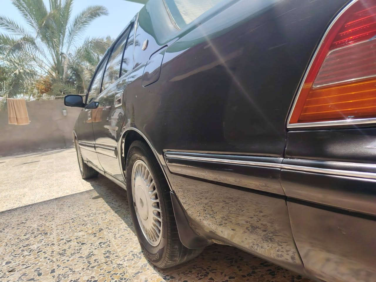 سلام عليكم راس الثور تكم ايسر بلاد رقم بقداد دولي بسمي صبق عام جماليه لون نفطي للبيع مكفوله من الكص ول نقل ولاصولايات مكينه ديلكو 3000 مكان السياره البصره قضاء المدينه السعر 90اوبيه مجال للشراي هاتف ***********
