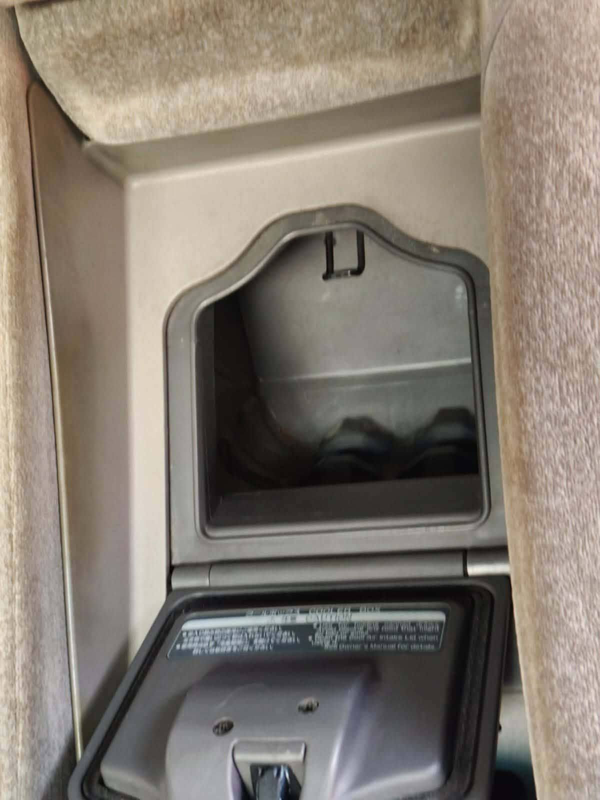 جنون موديل 2003 كصت قماره فقط  مكينه ديفور الكبير تبريد ثلج قطعنين تخم تاير جاهزه العماره سعر 36 وبيه مجال بصيط  العماره ميسان شراي يتصل مكلف بنشر ‏‪***********‬‏
