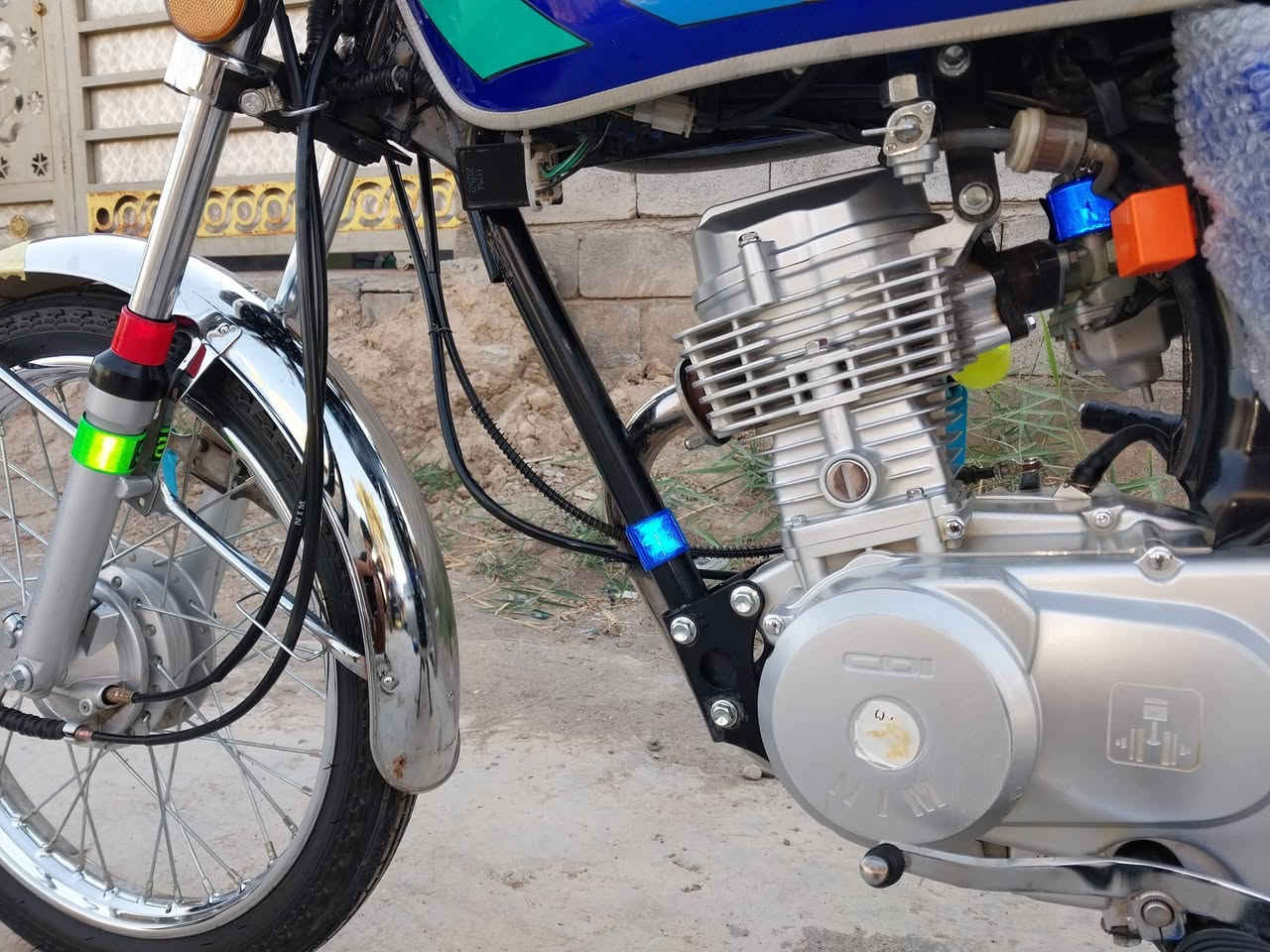 ياالله السلام عليكم اخوان دراجه نامه.امتيازشبه شلامجه.دراجه.خير من الله كفاله عامه محرك اسبانه ما طخوخ شلعه معدل دراجه خير من الله مديل ٢٦اوراق كامله مكان ديالي بعقوبه السعر ٧٠٠وبيهه مجال الطيبين الرقم ***********
