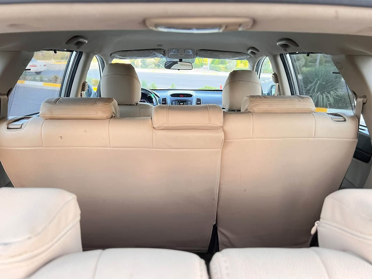 KIA SORENTO- مۆدێل  2015 -
📲 *********** سعر : 168💸 مەجالی تیایە

سەیارەکە زۆر جوانە  
سەیارەکە تەنها پەڵە ساردی  هەیە  بە بێ بۆیاغ  ✈️

مواسەفات   ( ناو زەرد  - کوشن کارەبای  -حاسە  - ڤۆلیۆم   -  تحدید سورعە  - بلاجکتۆر - لید - ویل کرۆم -کامێرا لیدی ناوەوە- کوشن جلد - بەسمە - گیر اوتوماتیک و عادی  - سێ ڕیز کوشن - تەبرید مەرکەزی - ئیکۆ -شاشە ) 🗼

گێڕ و مەکینە بەشەرت نەکراوەیە
١٣٧ هەزار ڕۆیشتووە
سەنەوی تازە تا ٢٠٢٨
تەحویل  و غرامە بەشەرت 🇺🇸
شوێن : سلێمانی 🪙

كيا سورينتو   - مۆدێل  2015 -     
📲 *********** سعر : 168💸 و مجال

سيارة حيل حلوة  
سيارة بيها مكان صغير بارد و بدون صبوغ   ❄️
 
مواصفات (     داخل اصفر - كشن كهربائي -حاسات - بلاجكتور - ڤۆلیۆم - تحديد سرعة -بلاجكتور -ليد- ويل كروم -كاميرا - شاشة- ليد دواخل-كشن جلد - بصمة- گير اوتوماتيك و عادي-ثلاث معقد -تبريد مركزي-نظام ايكو)  🆕

 گير و محرك بشرط ما مفتوح 
137 الف حقيقي ماشي 
سنوي جديد حتى 2028
تەحویل  و غرامە بشرط 💎
مكان : سلێمانی
