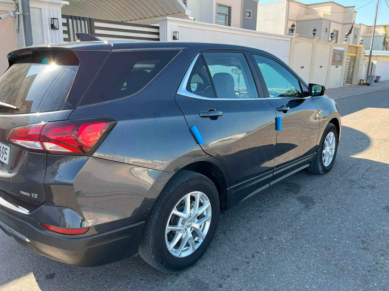 شوفرليت اكوينكس( Chevrolet Equinox)
اللون نفطي
موديل : 2022
مرقم اربيل تحويل ثاني يوم 
المواصفات : LT AWD
المحرك 4 سلندر 1.5 تيربو
بصمة تشغيل
رادار امامي تفاعلي للتنبيه
اشارات بالمرايا الجانبية
كشنات مخمل
تحكم ستيرن + مثبت سرعة
هند بريك كهربائي 
حساسات خلفية
كامرة خلفية 
كرسي السائق تحكم كهرباء
تبريد قطعتين 
شاشة ابل كاربلي و اندرويد اوتو
العنوان: النجف الاشرف
للاستفسار ***********
