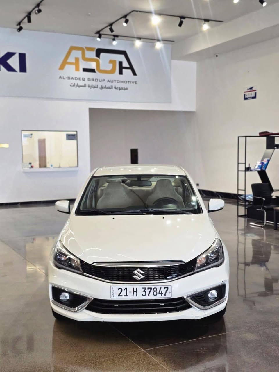 Suzuki ciaz 2023
سیارەکە بێ بۆیاخە
85 هەزار کم رۆشتیە
بێ سبوخ دوو پەنجە لەسەر بۆنت تەعدیل
تەقە و رەقەی بە شەرت
107 وەرەقەو مەجالەکەی کەم 
*********** كويسينجاك, أربيل
