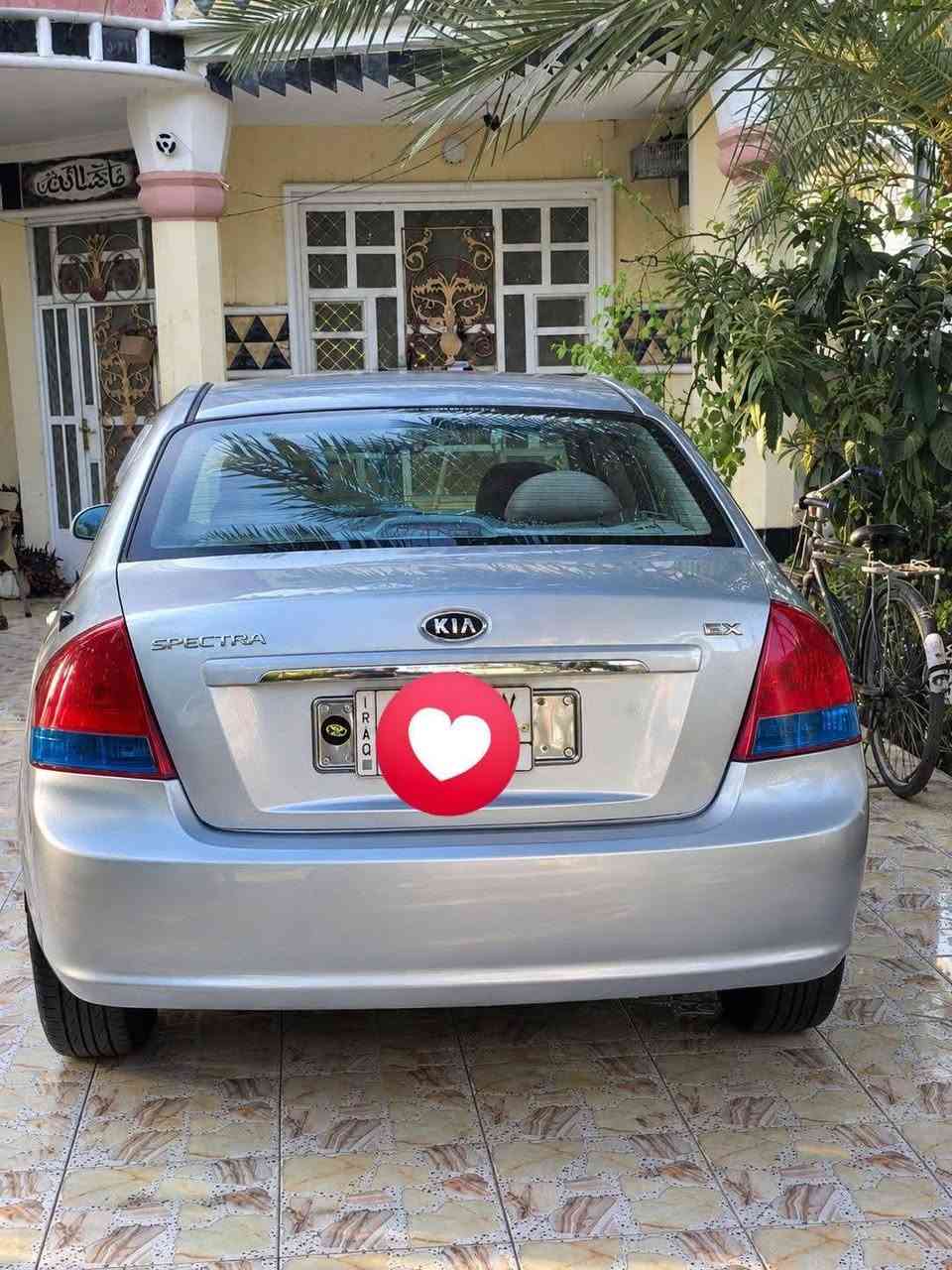 بسم لله الرحمن الرحيم
سيارة سبكتره.............. ملاحضه مكلف بالنشر 
موديل 2008
رقم ديالى. مكانها ديالى الاسود
تدفئة.. تبريد شغالة.. 
ملاحضه منضومه تبريد وتدفئه جديدة
كير محرك خير من الله
كهربائيات شغاله كلها
تخم  تاير جديد بيها كم قطعه صبغ  
بدون دواخل اثر شخوط 
صدر جديد.. سياره جاهزه ومابيها اي نقص 
مال جناي متصرف عليها ربع تحويل ثاني يوم 
سعر 77وبيها مجال الاتصال والاستفسار 
رقم الهاتف  اسيا  ***********
.............. اثير   ***********
