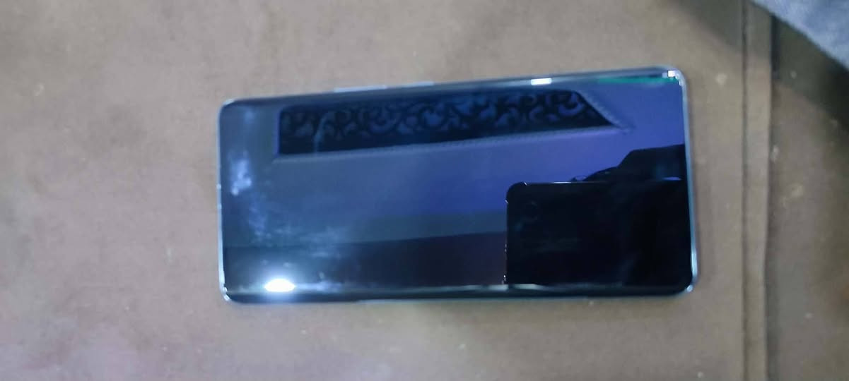 هونر x9c اخو الجديد وشرط الفحص
سمائي  120 فريم 

ذاكره ٢٥٦ وعشوايه 16 

البطاريه 98

جهاز ما قاصر بشي 

سعره ٣٠٠ الف قفل  

رقمي بيه واتساب *********** او ادخل خاص

