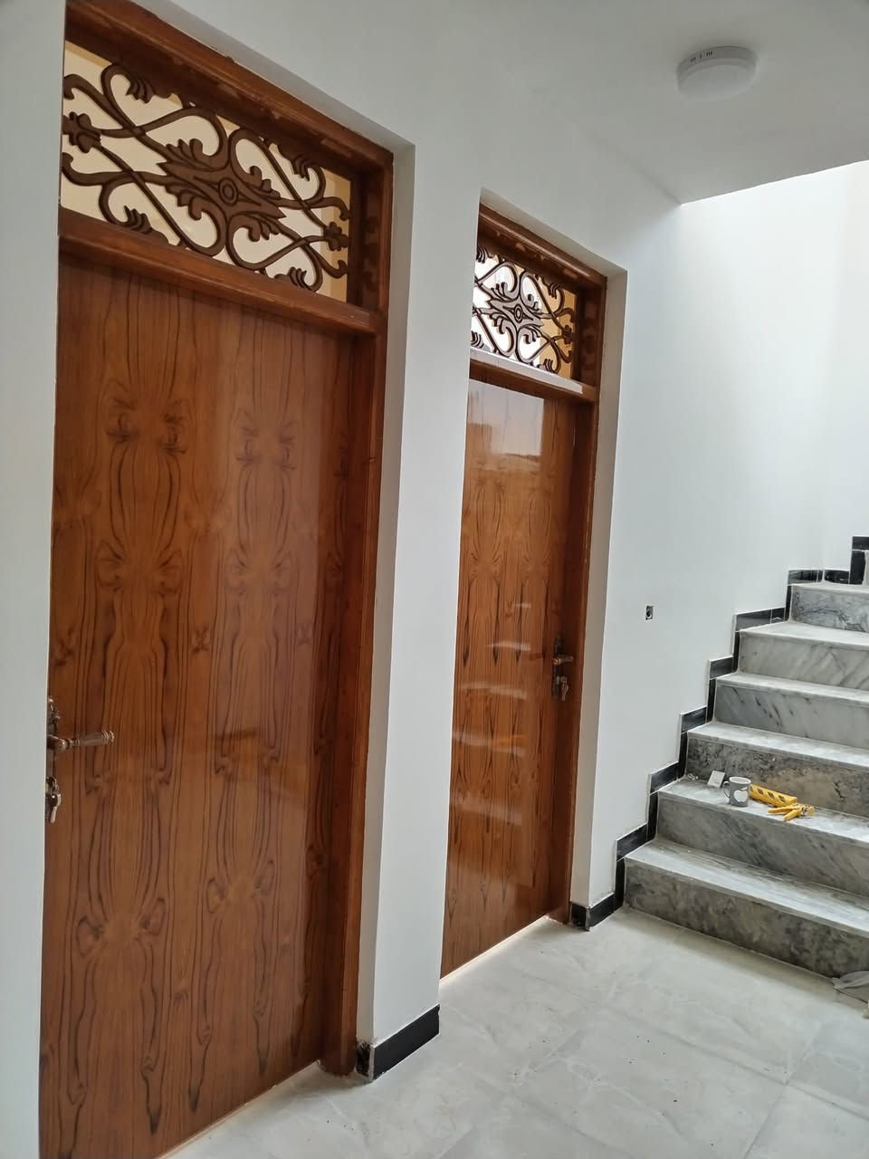 اصباغ حرارية • ديكورات خشبية • شلالات حجرية