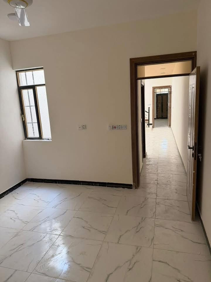 🏠 مشتمل للبيع – موقع مميز جدًا
📍 نزلت الجسر – مقابل كيك الديوان
📐 المساحة: ٨٠ متر
🏗️ بناء جديد
📍 محلة ٨٠٣
🛏️ ٣ غرف نوم

✨ موقع ممتاز وقريب من الشارع، فرصة مناسبة للسكن أو الاستثمار.

📞 للاستفسار: ***********
مكتب أكرم للعقار
