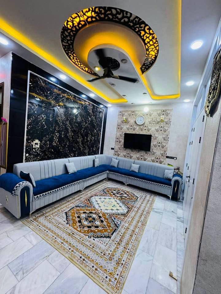 دار للبيـــــــــــــــــــع شارع المواكب 
مساحه 100م طابقين بناء حديث بناء طابوك 
للاستفسار ***********       ♡    ***********

