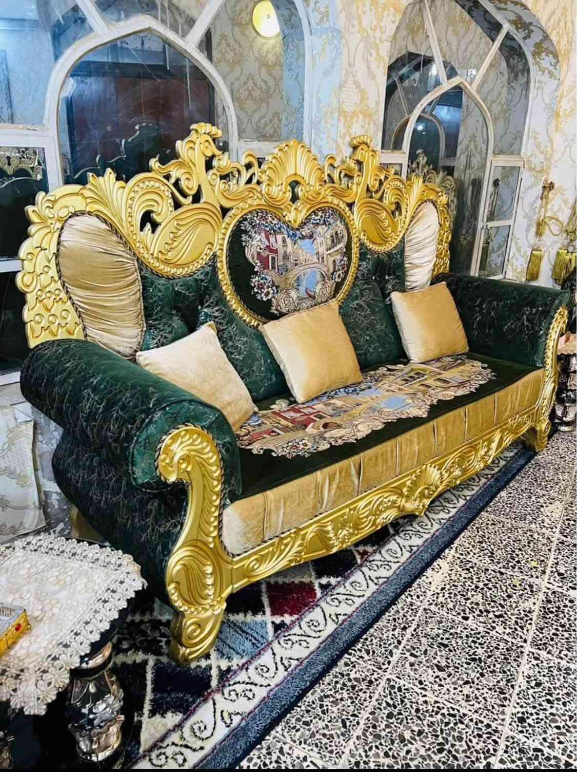 طقم ١٢ مقعد • مرجوحة كبيرة • كاونتر سنك