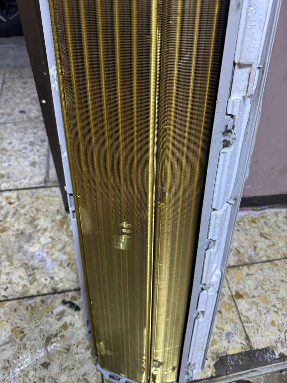 طن وربع بلادي اخو جديد 
***********

