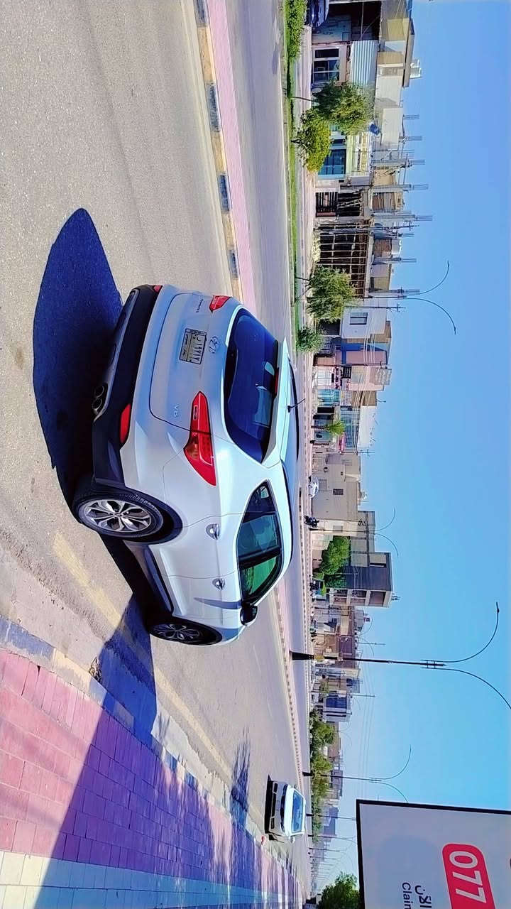 سنتافي مديل 15 محرك 6 سنندر  فول مواصفات مكفوله ماشيه 180 الف بيع ومراوس مكاني نجف***********
