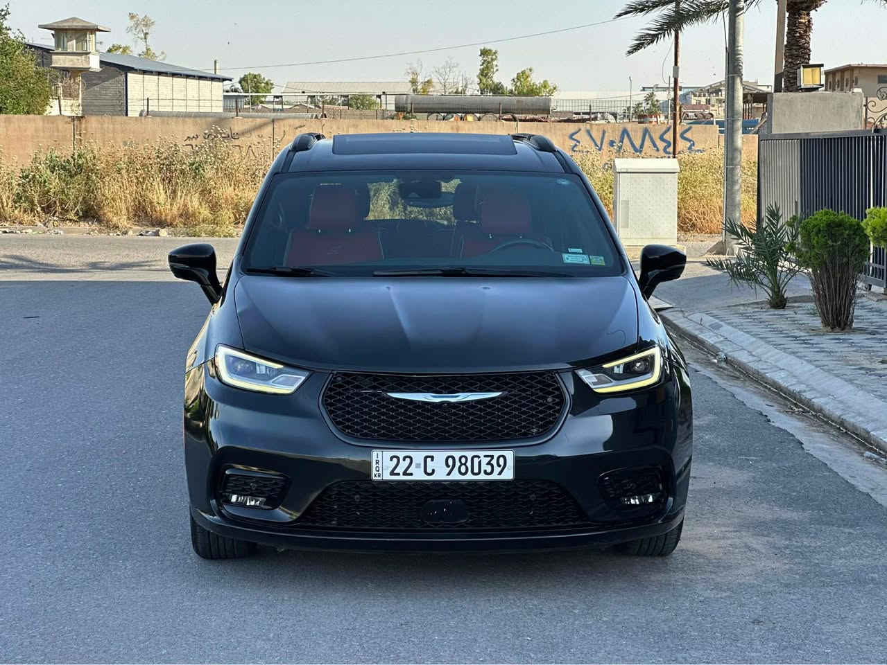 Chrysler Pacifica S E-Hybrid 2021 ‎كرايسلر باسفيكا بلک ان هايبرد – بنزين – Plug-In ‎المواصفات ‎محرك 6 سلندر 3600 كير ماوس ابواب و كشنات كهرباء ‎ بانوراما بصمة تشغيل هندبريك بصمة تشغيل عن بعد تبريد و تدفئة بالكشنات و ستيرن 3 شاشات رادار جانبي أبواب جانبية كهرباء (تحكم ريموت)  صندوق كهرباء شفط رادار أمامي وخلفي كشنات VIP منفصلة تنبيه الخروج عن المسار تبريد مركزي (ثلاث مناطق) کامرات داخلی و خارجی و خزن رقم اربيل و باسمي ‎سیارە بس بونیت مرشوشە بخ بدون دواخل بدون ارباکات 2C4RC1S78MR500188 رقم شاصي ‎رقم اربیل و باسمی ‎سعر 241 ورقە ومجال ‎واتساب ***********  ‎واتساب *********** Chrysler Pacifica S E-Hybrid 2021 ‎فول مواصفات هایبرید و کارەبایی و بەنزین  ‎بانوراما بەسمە کوشن جلد خەزن سارد و گەرم کامیرای ناو سەیارەکە و دەرەوەی سەیارەکەی هەیە کوشن ڤی ای پی سیاحی تبرید مرکزی 3 شاشە دەرگا کۆنترول کارەبایی راداری پێش و تەنیشت خەتی جادە هەرچی مواسەفاتە تێیدایە رەقەم هەولێرە و بەناوی خۆمە ‎بەس بۆنیتی پەمپە بێ ژۆرێ بێ ارباگ ‎سعری 241 وەرەقە و مجال ‎واتساب ***********  ‎واتساب *********** أربيل, العراق
