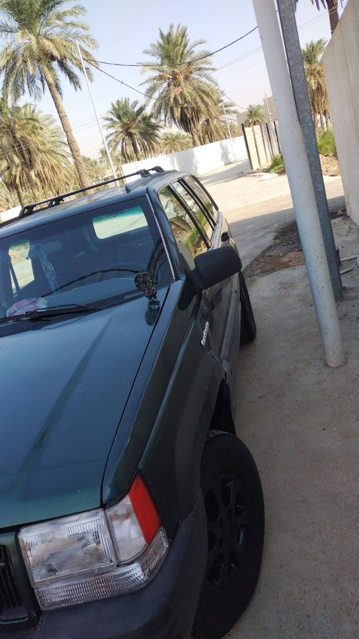 سياره جيب كراند شيروكي  للبيع سياره بسمي سنويه  2030 
تبريد شغال مكينه بلاد كهربائيات جاهزه منضومه غاز بانزين سياره 
مكاني ميسان الاستفسار على الرقم ***********
