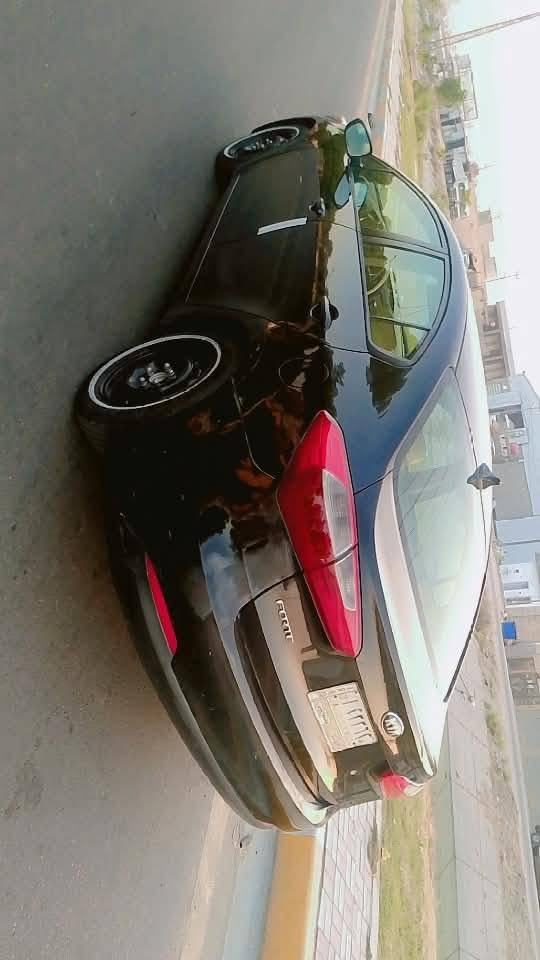 سلام عليكم فورتي البيع مديل 2015 وارد امريكي ضرر بابين صبغ جهة الصدر داير خلفي جهة السايق مكينه 1800 ما مفتوحه السعر 87او بيه مجال بصيط رقم الهاتف ***********? ***********

