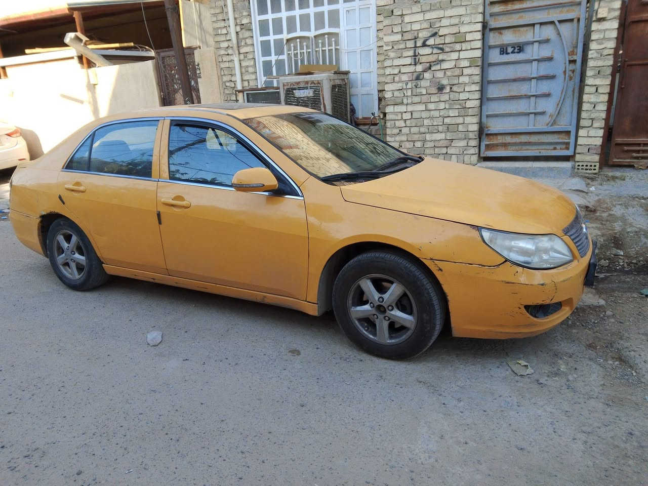 السلام عليكم
BYD F6
رقم بغداد للبيع كير ومحرك مكفول تبريد ما بيها 
موديل 2011
تحويل ثاني يوم السعر 36 ورقة وبيها مجال بسيط حك الجية
***********
