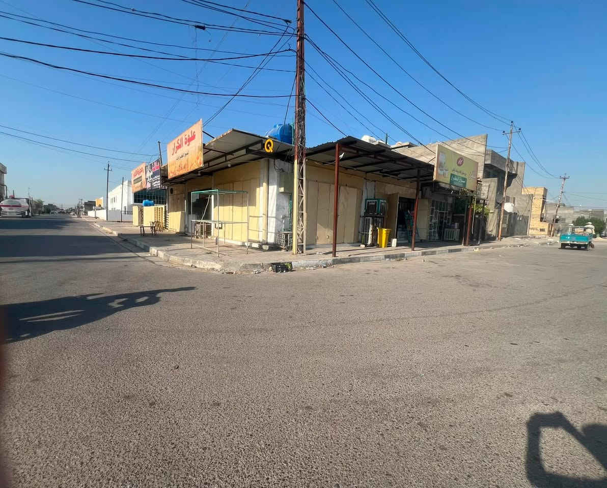 سلام عليكم عندي محل الايجار 
 حاي بدر 
‭***********‬
