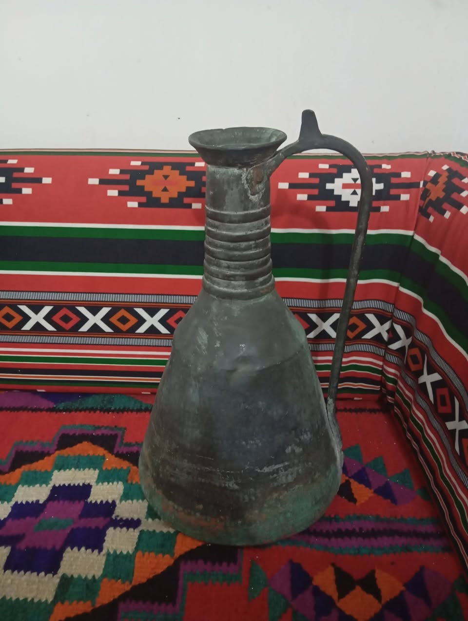 سلام عليكم خوان مسخنه بغداديه طرق يدوي نحاس احمر قياس ٥٠ سانتيم يعني نص متر سعره ١٥٠ مكاني ارفاعي قرب بدعت ارحمه لا اوجد بل تعاليق ***********

