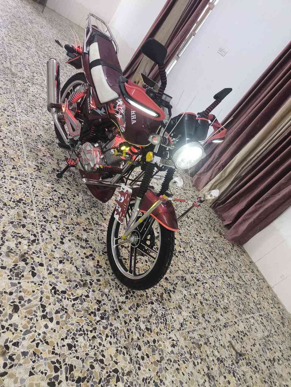 يالله متاح هيوشه موديل 25 سعر 1250 وبيه مجال اوراق منفيس المكان الرمادي جزيره البذياب للستفسار خاص او ***********مو شراي لا تعبني ولا اتعبك محمد الدليمي
