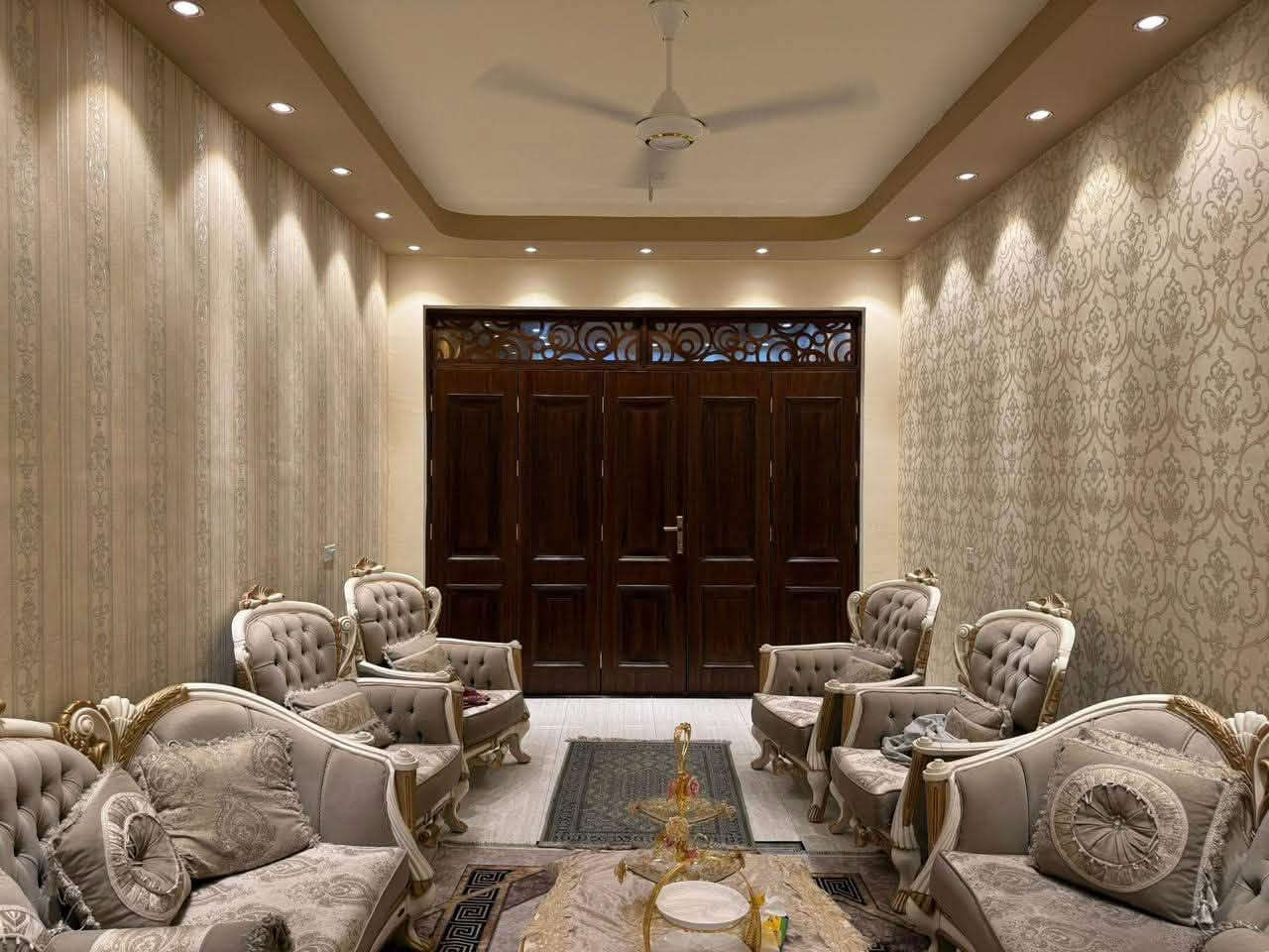 🏛️دار لـــلـــبـــيــع 🏛️
📍بناء حديث 

الموقع :                   بستان الحلو📍موقع مميزه
                                                                                               
نـوع الـعـقار:                طابو زراعي 

الـمـسـاحـة:              200متر

الـواجـهـه10م

#الـطـابــق #الارضـي 

 غرفة نوم سويت     مطبخ         صالة       هول

مجمع صحيات              

#الـــطـابـق #الـــثـانـي 

3غرف نــوم سويت -هول_مجمع صحيات
  
✨——————————-   ✨                

السعر عالخاص  ⭕️
📍_____#لــــــــــــلاستفسار -***********📞***********

#عقارات_الامير_في_بابل_شارع/_60مدخل حي الحسين مقابل مدينة حمورابي السياحية 

✅👈👈🇮🇶♻️
نستقبل عروضكم التجارية والسكنية كافة :
نستقبل عروضكم التجارية والسكنية كافة :@
