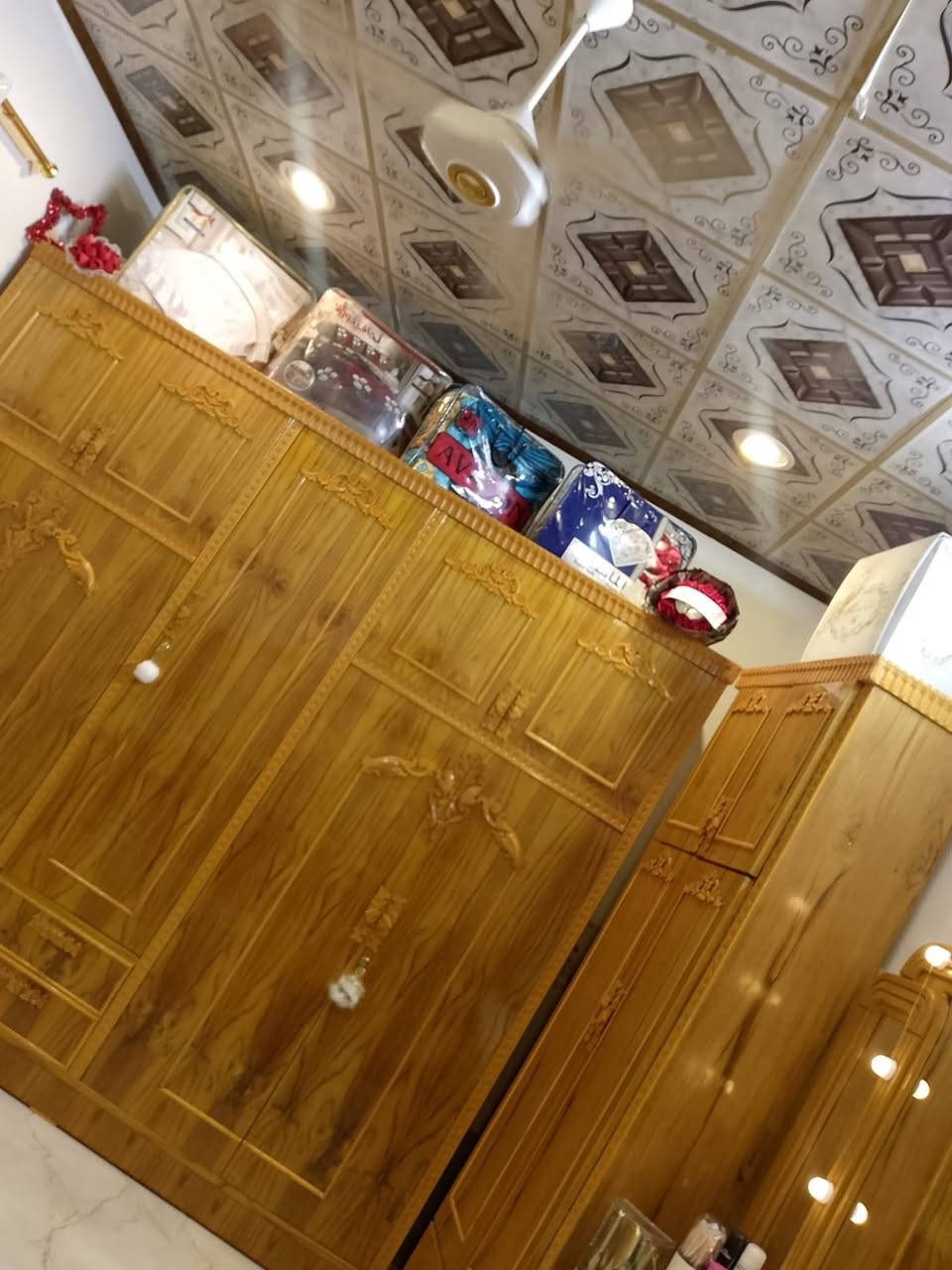 غرفة نوم • أثاث • للبيع