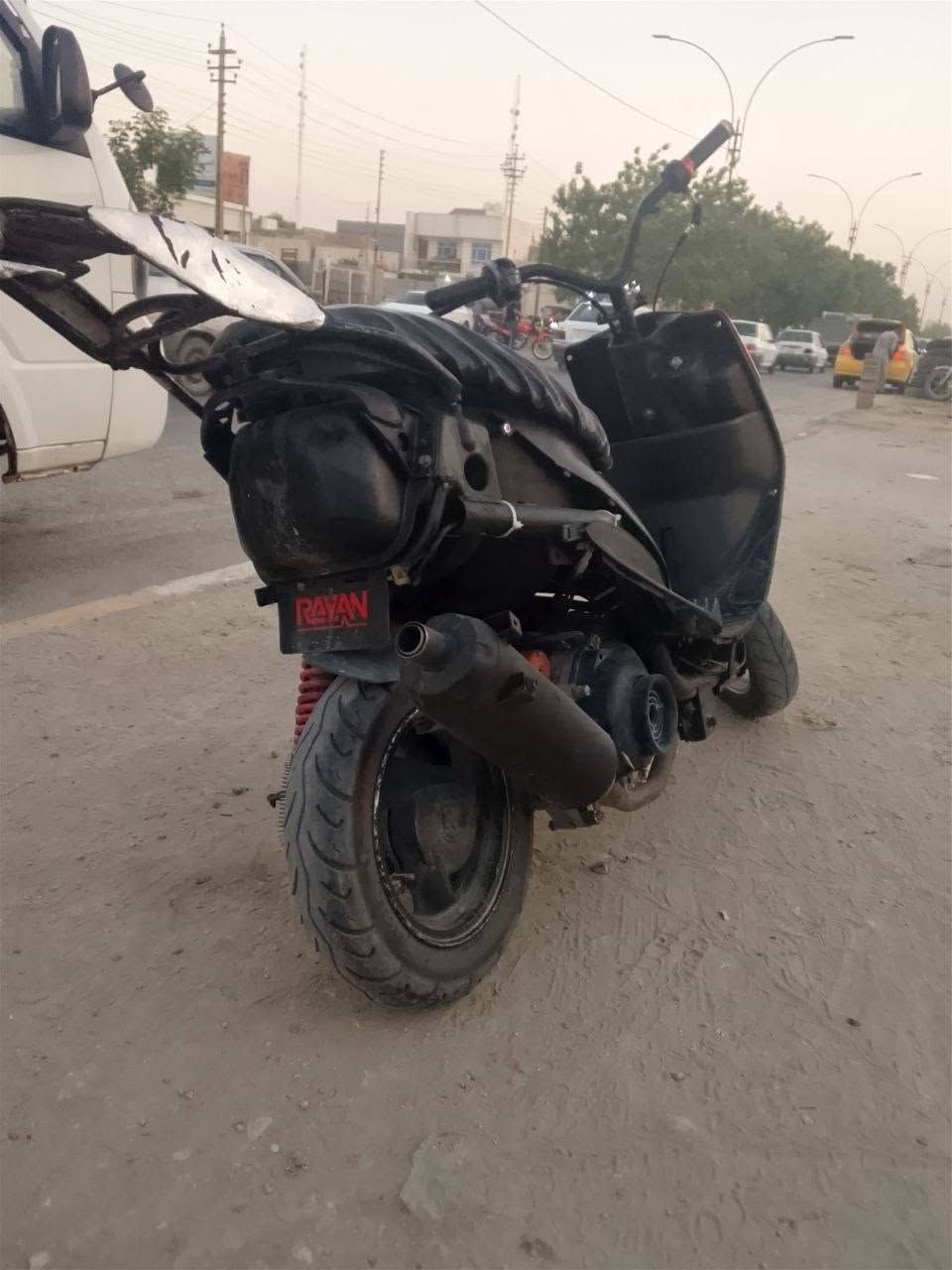 سلام عليكم  ماكس  عدلة حربي
دراجة كاملة سلف  عوزها فقط  شخاطة  ودكمة   
مكينتها  خرسة   ما بيها اي  صوت  
دراجة 55  
 سعرها 325 وبيها مجال 
 مكان  كربلاء الحسينية العطيشي 
***********
