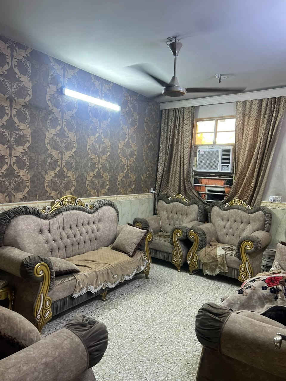 الشعب • ٧٣م • واجهه ٥م