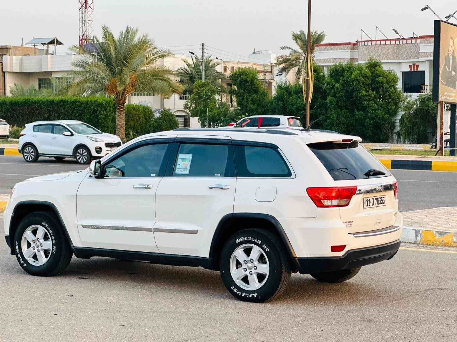 جيب • امريكي • ٢٠١١