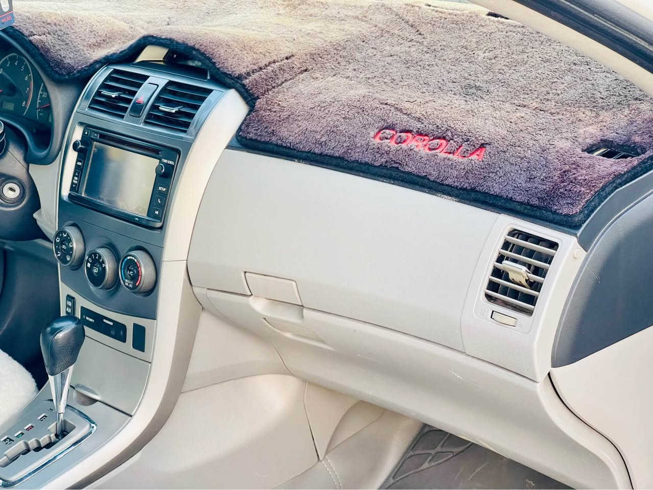 كورلا 13 ضرر ربع بونيت صبغ فقط بدون اي دواخل ماشي 180 گير محرك بلادي بشرط بطاقة بنزين بيها سعر 132 بيها مجال مكان كركوك الدبس *********** ديبيس, كركوك
