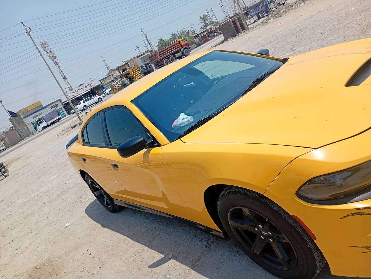 جارجر للبيع موديل 23اصل رقم بصره بسمي بيهه فتح بس لبنيد فقط مواصفات سياره جيتي سعر 250وبيهه مجال حك لجيه ***********
