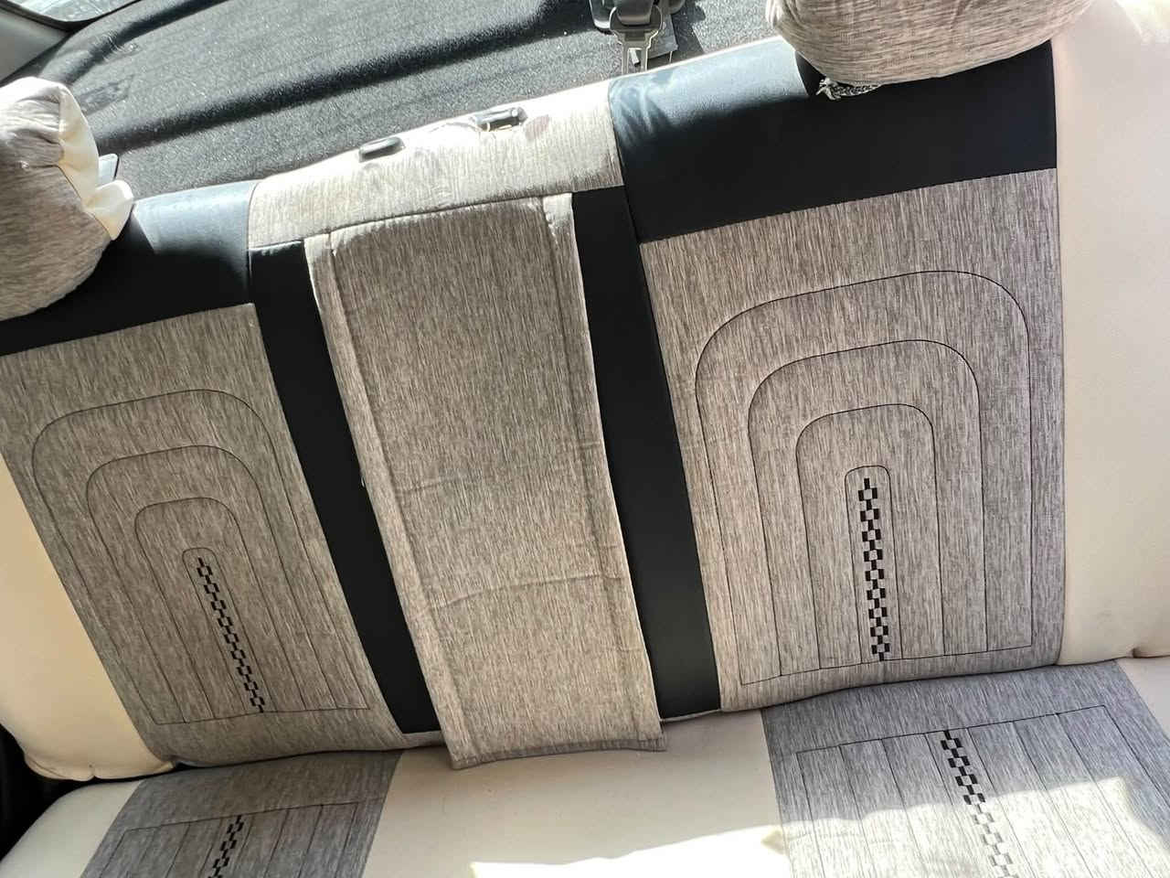 � رينو سنبل 2020

💎 السيارة نظيفة وحالتها ممتازة

⚙️ محرك 1600

🔄 كير أوتوماتيك

📍 ممشى 170 كم

❄️ تبريد ثلاجة 🥶

✨ سيارة مرتبة ونصبتها حلوة

🛞تخم تاير جديد

وداخل السياره مرتبه وحلوه 

سونار السياره مرفق مع الصور

السياره باسمي 

💰 السعر 70 ورقة فقط
📞 ***********

🔴 الفحص مفتوح بأي مكان يتفق عليه الطرفين
