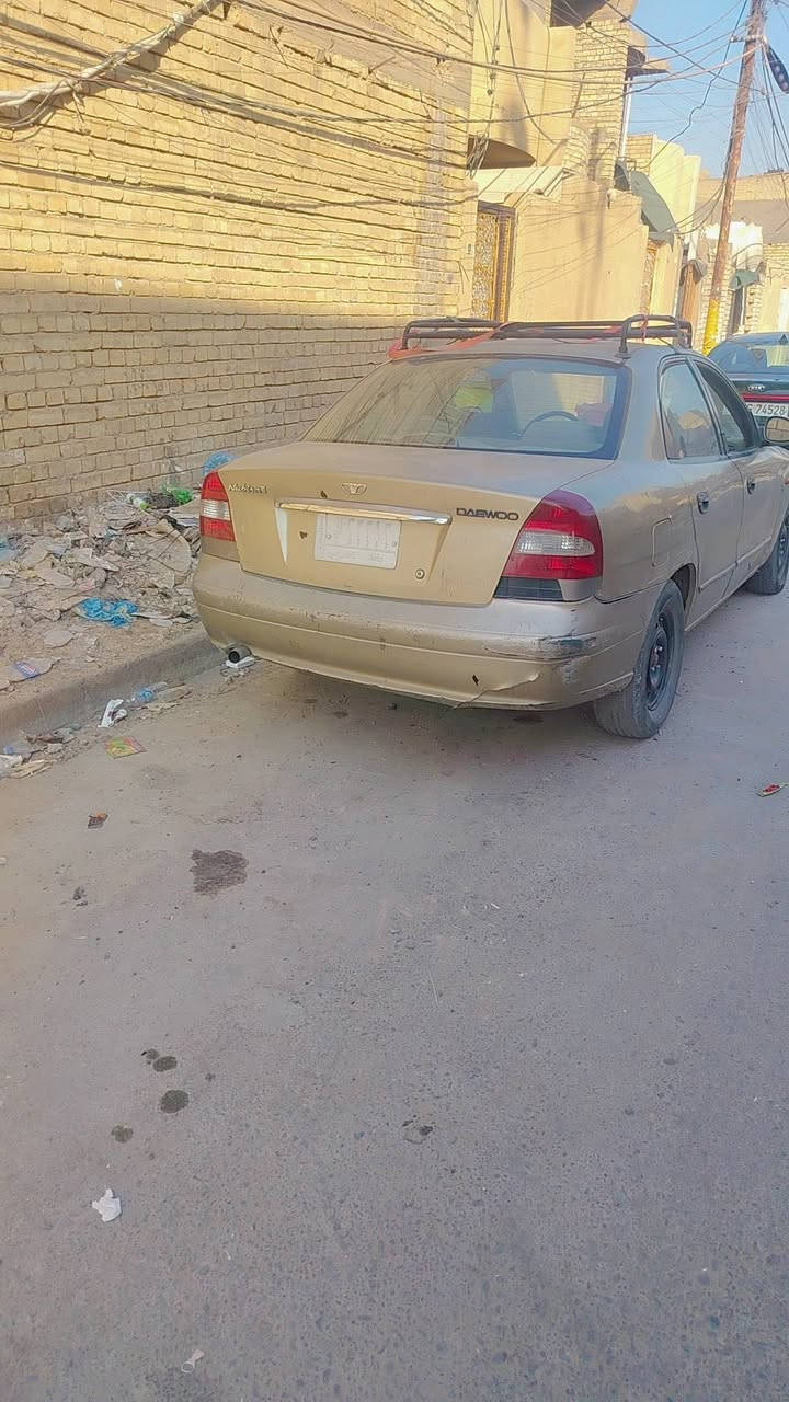 السلام عليكم للبيع دايو نوبرا موديل 2002 كير عادي السياره شغاله نقصها مشط ستيرن وصدر فقط مكينه وكير قبل شهر شادها رقم بغداد السعر 23. ***********
