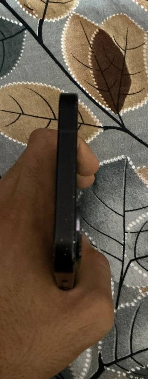 السلام عليكم 
بوكو F7. لبيع 
ذاكرة. 256
عشوائي. 8
120فريم لعاب ثابت 
كامل ملحقات. كارتون. شاحن. الكفر لاصلي
مثل ماواضح بل صورة كدامكم 
بي شوية خدوش بل شاشة 
مكاني كربلاء 
السعر 375 وبي مجال بسيط كلش كلش 
***********
اتصال او واتساب
