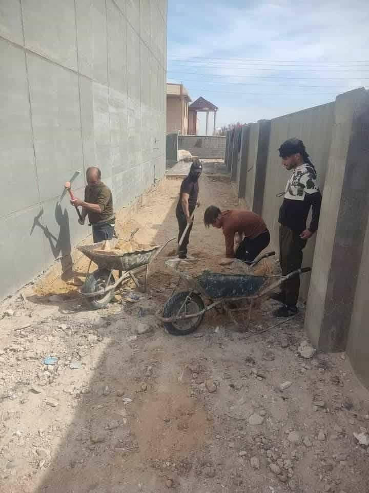 *********** 📞سلام عليكم  / يوجد كادر عمل جاهز/ تصعيد مواد/ تنضيف بيوت/ تفليش/ تكشيط/ تنضيف حدائق/ دفن نهري  / شقلنه ليل ونهار   /ومعداتنه جاهز/ ماعليك بس تصال على رقم  /     ***********
