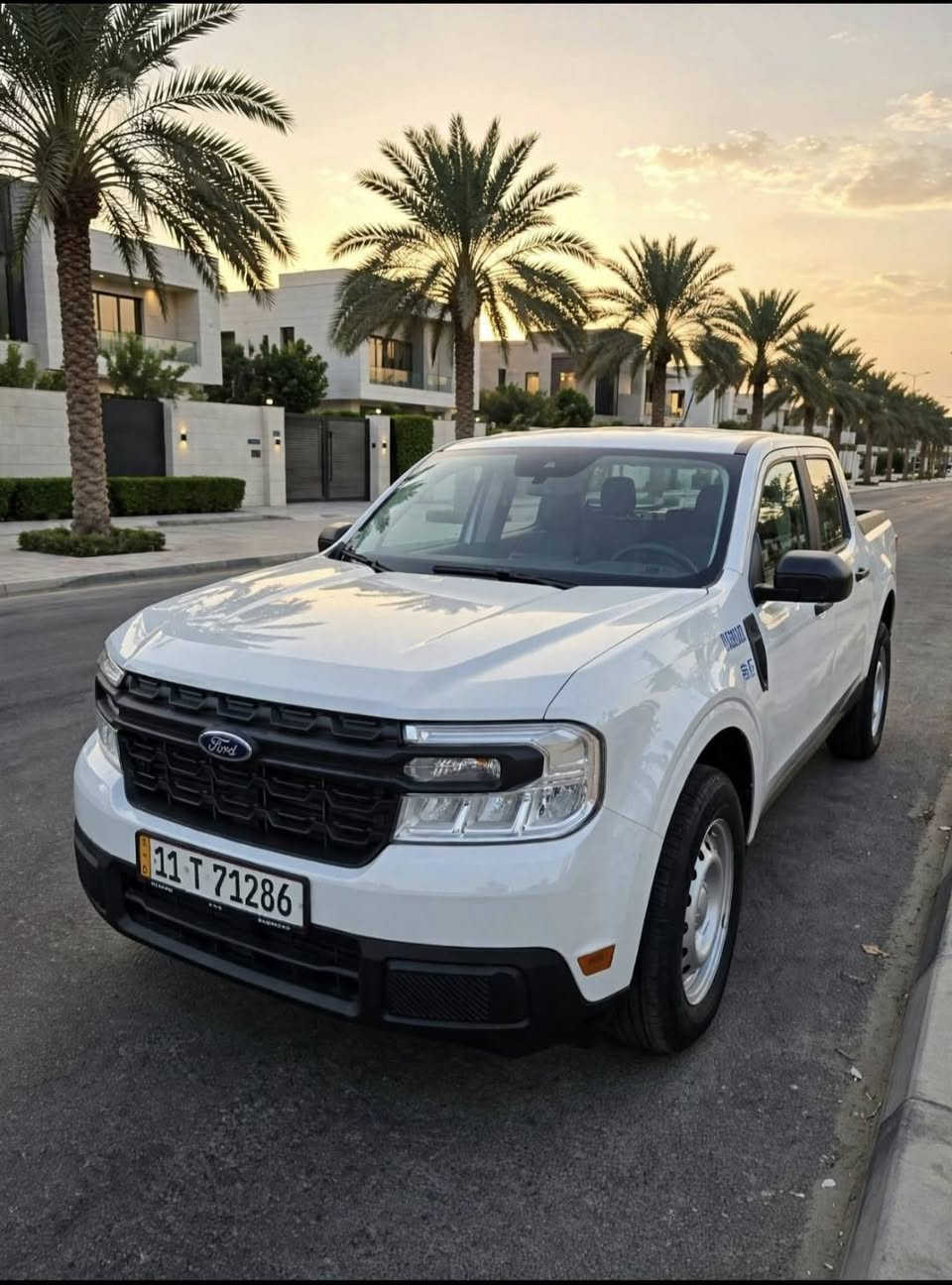 فورد مافريك 2024 هايبرد وارد أمريكي
مواصفات XL ضرر مثل ماموضح بالصور 
محرك 2500 هايبرد ماشية 40 الف ميل 
رقم بغداد بغداد بسمي 
هزة جديدة شرط التحويل 
السعر 180 وبيها مجال بسيط
المكان بغداد تفاصيل اكثر ***********
