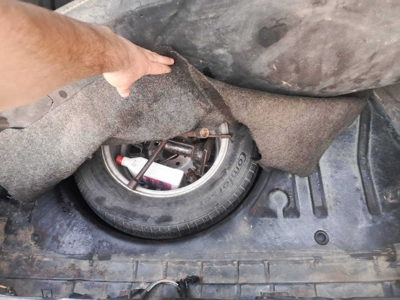 للبيع بيم 735مكينا وكير شرط سياره حلوه طخمها عل نص تايت عل نص سياره مصبوغ جماليه جديد وبعد مامبولشها رقم اخضر نينوئ ترهم مراوس وترهم مقدما شرط تحويل مكان السياره مفرق تلكيف سيارة بلا ضرر شرط كابون مامسجل ***********
