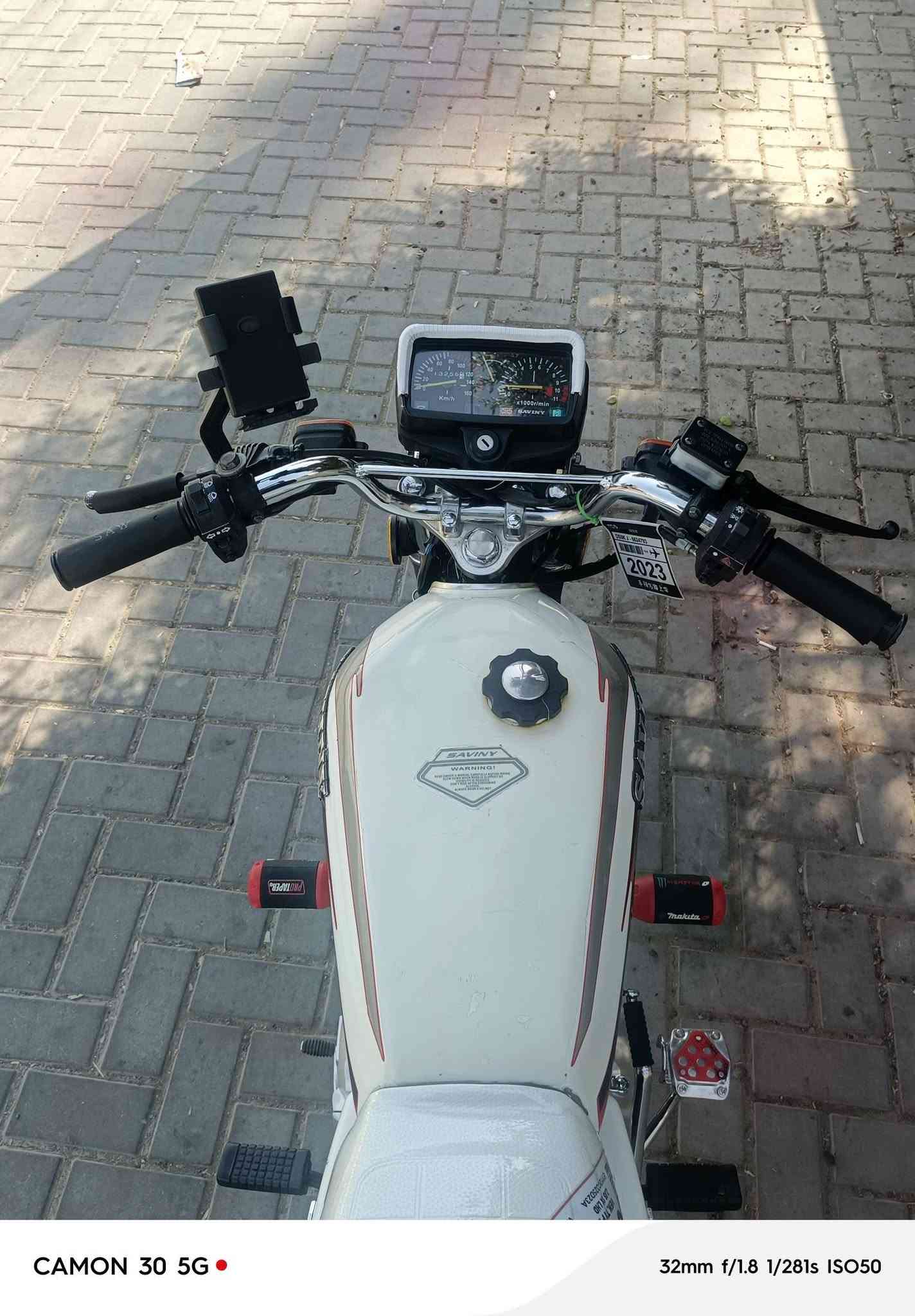 @مطوراه سيفان شرط مامفتوح 
موديل 2020 شرط احلى من الي بل صوره
 مطور فول مفول واحد على واحد✓ماطور جان مخزون
 السعر 850
 عنوان موصل حي النور مقابل كباب عرفان التواصل ع الارقام التاليه
***********بي واتساب

نص مكتوب في الصور:
- CAMON 30 5G 28mm f/1.8 1/133s ISO50
- CAMON 30 5G 28mm f/1.8 1/253s ISO50
- CAMON 30 5G 32mm f/1.8 1/160s ISO50
- CAMON 30 5G • 28mm f/1.8 1/175s ISO50
- CAMON 30 5G • 32mm f/1.8 1/281s ISO50
- CAMON 30 5G • 32mm f/1.8 1/337s ISO50
- CAMON 30 5G 32mm f/1.8 1/180s ISO50
- CAMON 30 5G  32mm f/1.8 1/186s ISO50