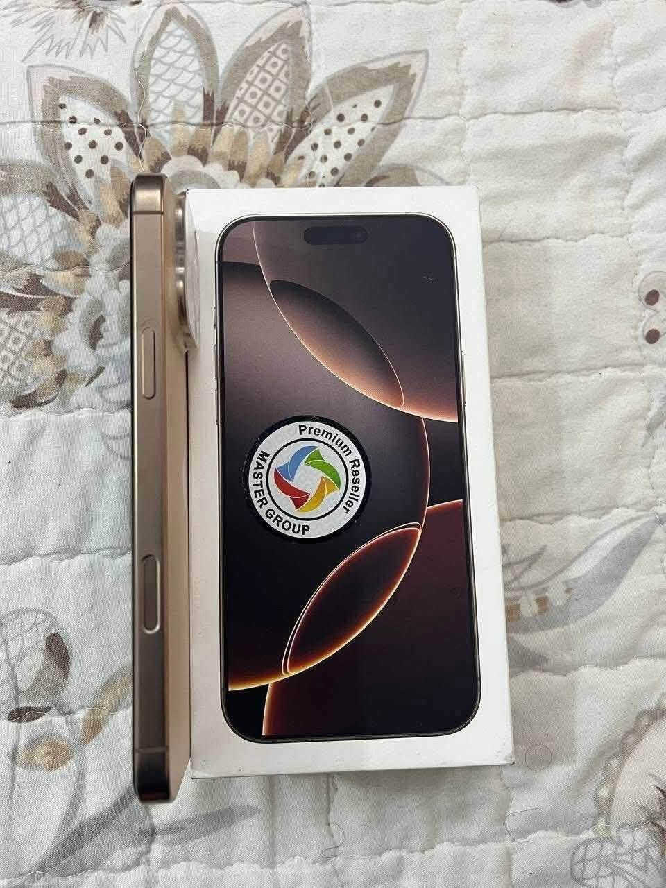السلام عليكم عندي للبيع ١٦ برو ماكس شرق اوسط نضيف نضافه ١٠٠٪؜ بطاريه ٨٩ جهاز نضيف مال بيت مكان بغداد الزعفرانيه جسر ديالى 
***********
