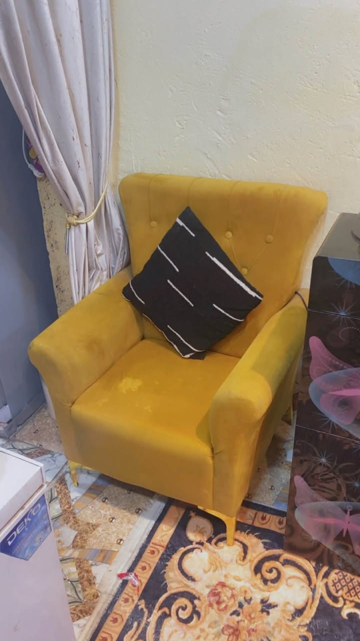 قنفات بس يرادلهم تنضيف  سعر نهايتها ١٥٠ رقم ***********
