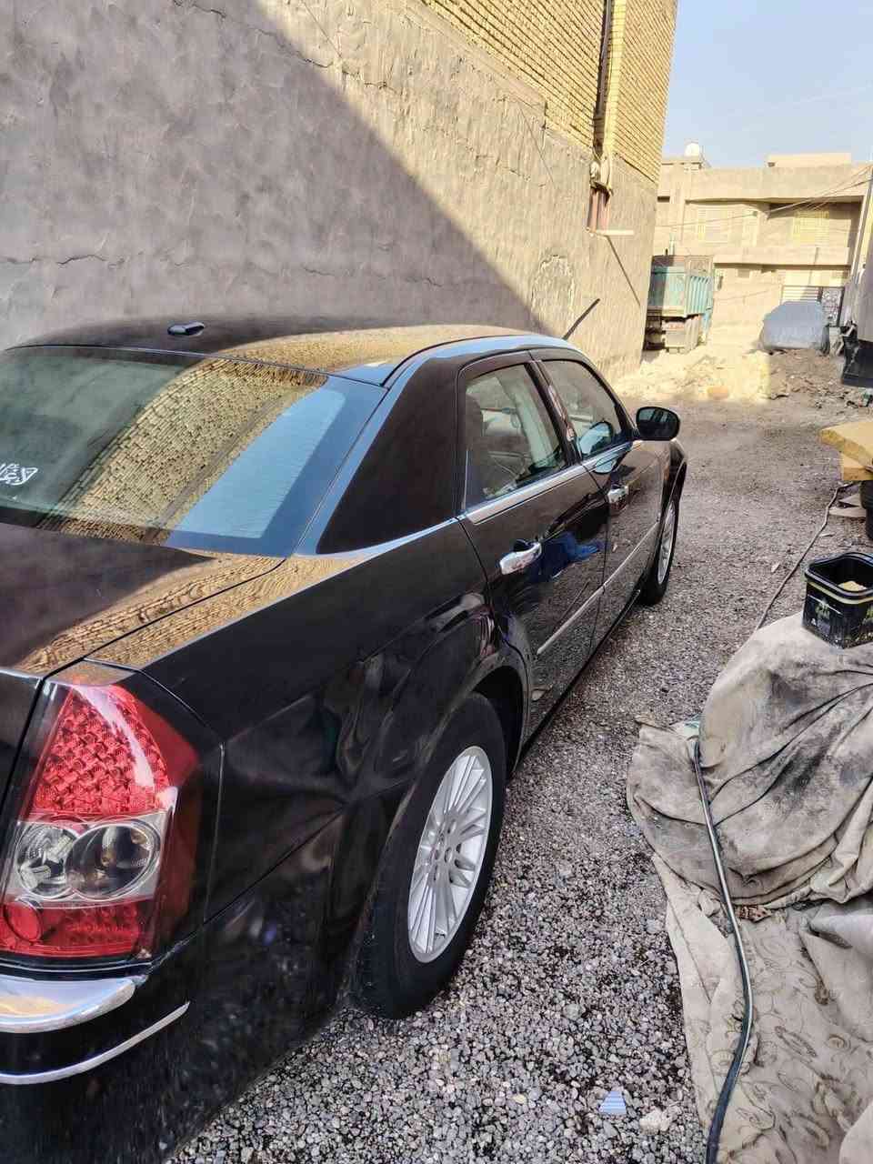 السلام عليكم لبيع او مراوس أوباما ب موديل 10اصل ٣٥٠٠ اصل اربع جوكات  اربيل بسمي تحويل شرط السياره جاهزه مكفوله من صبغ والضربه والتبديل ففط فتح باب عندي بدلت نرماده وعندي الفديو واذ مراوس ب بي واي دي حديث  سني حديث مكان السياره واسط الكوت مركز المدينه رقم الهاتف *********** السعر ١٣٣ وبيهه مجال بسيط لشراي الشراي يتصل ويدلل
