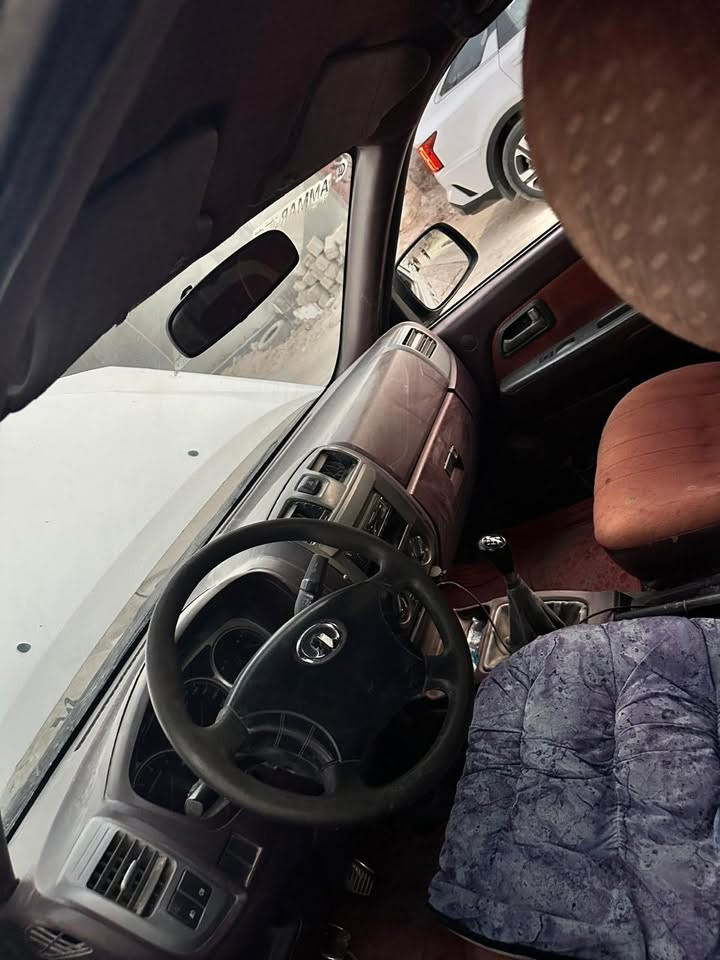 كريت ويل 
٢٠١٢
رقمها قادسية
مكانها ديوانية
سعرها ٥٧
***********
