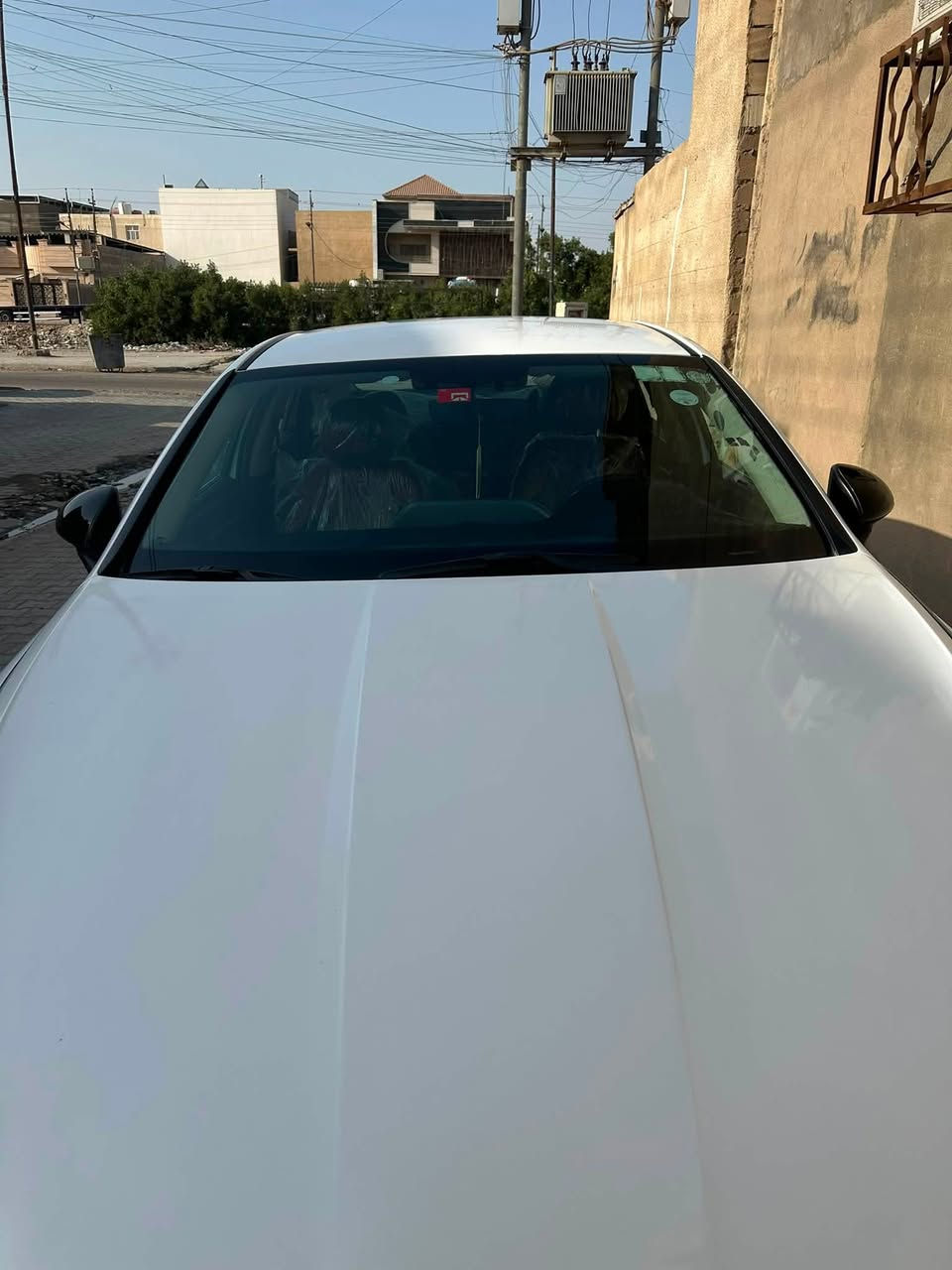 سوناتا هايبرد موديل 23 اصل رقم اربيل السياره مكفوله من اضربه فقط صبغ عام تغير لون مكينه كير مكفولات من الفتح والتبخير الدواخل مشمشي السياره جاهزه ولحلوه السعر 130 للاستفسار الاتصال ***********
