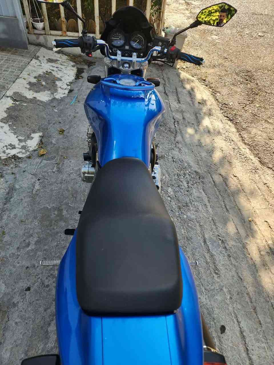 للبيع Cb400 سيبي فور
موديل 2009

نوزل

مكفوله كفاله عامه كير محرك

عليهه ادامه كامل من تايرات و بلكات

مكان الدراجه سليمانيه 

سعرهه 24 وبيهه مجال 
(***********)
