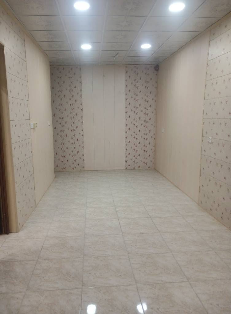 دار للبيع طابو زراعي سند 25 حي الطياره/شارع 25/الفرع المقابل لأسواق العائلة/المساحه 140 متر/الواجهه 10 متر/شارعه عريض 8متر/طابقين 3غرف نوم/مطبخ/هول/استقبال/كراج سياره/حمامات 2/للاستفسار الاتصال *********** حلة, بابل
