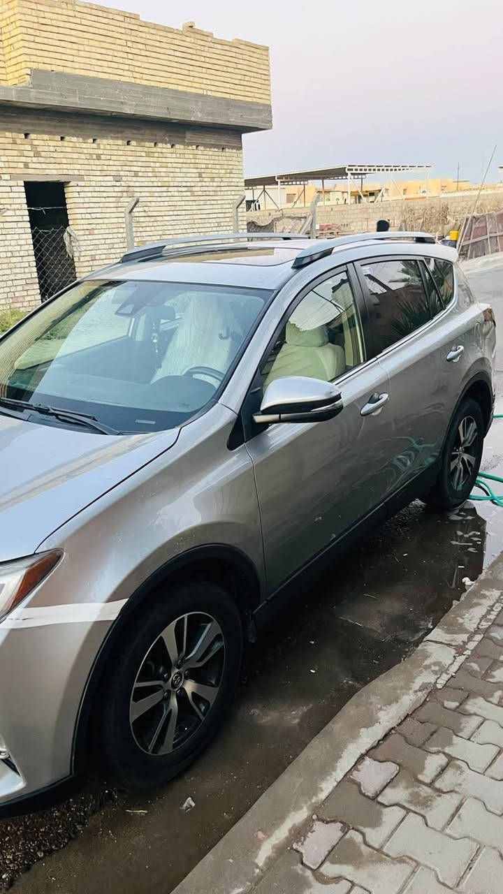 Toyota RAV 4  2018
للبيع او المراوس 
فئة xle
فول مواصفات  
قطعه تبريد 
شاشه 
بصمه 
اشاير بالمري
فتحه 
بصمه

الضرر :-
الجاملغ عكس السايق صبغ 
الجاملغ  جهة السايق بارد 
بنيد بارد 
بدون ضرر دواخل او شاصي  

المكان :- بغداد _ اليوسفيه 
للإستفسار الاتصال على الرقم  :-
***********
***********
