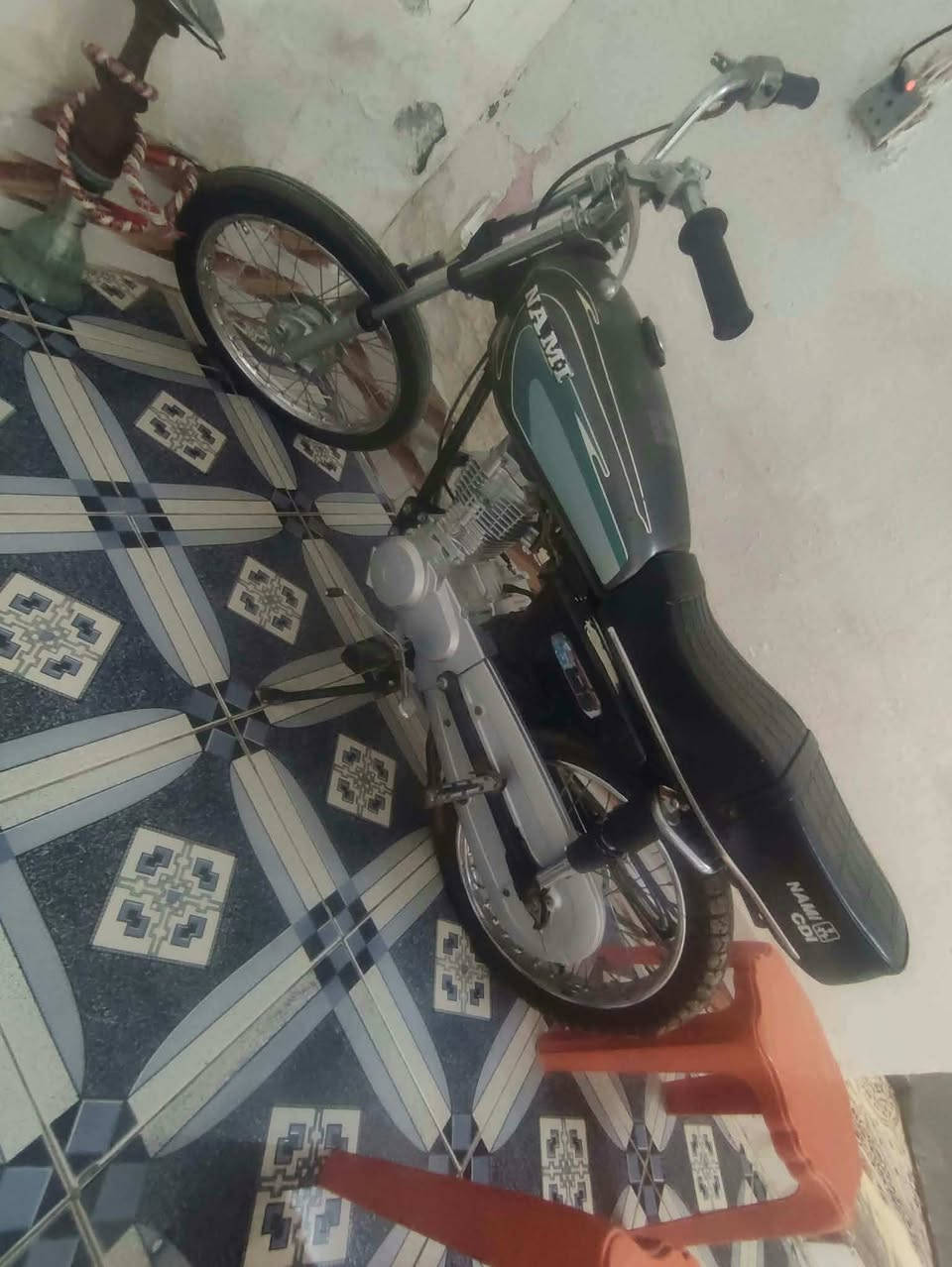 نامه • بلنشر • مشي قليل