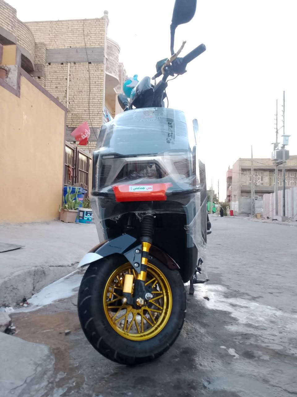 شحن • ٢٠٢٥ • بطاريات مسطره