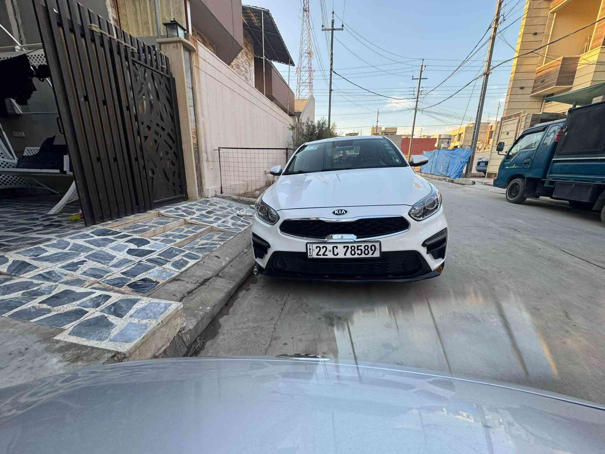 السلام عليكم كيا فورتي ٢٠٢٠كندي
مكينا ٢٠٠٠ شرط كير ايتي المرغوب 
السيارا فول موصفات عدا البصمه 
السيارا بيها قطعتين صبغ وحافت البوند 
بدون دواخل 
رقم اربيل الجديد شرط وكالا وتحويل 
السعر ١٢٥وبيها مجال بسيط 
المكان موصل جانب اليسر حي السماح 
للتواصل ***********اسيا
***********كورك
