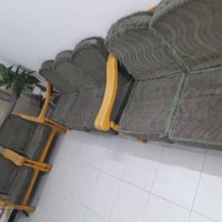 أغراض للبيع • أسعار مناسبة • كنب